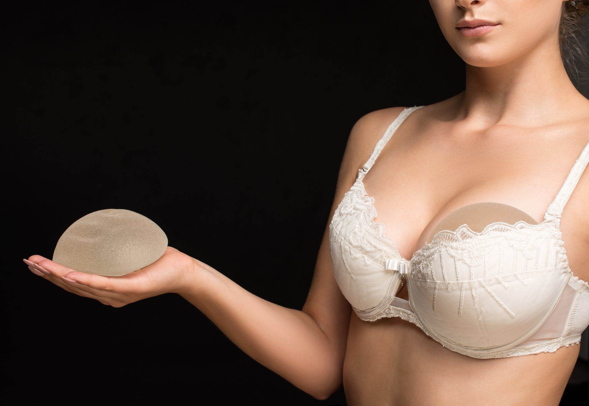 Ce tip de implant mamar ti se potriveste?